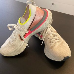 Nike Infinity React